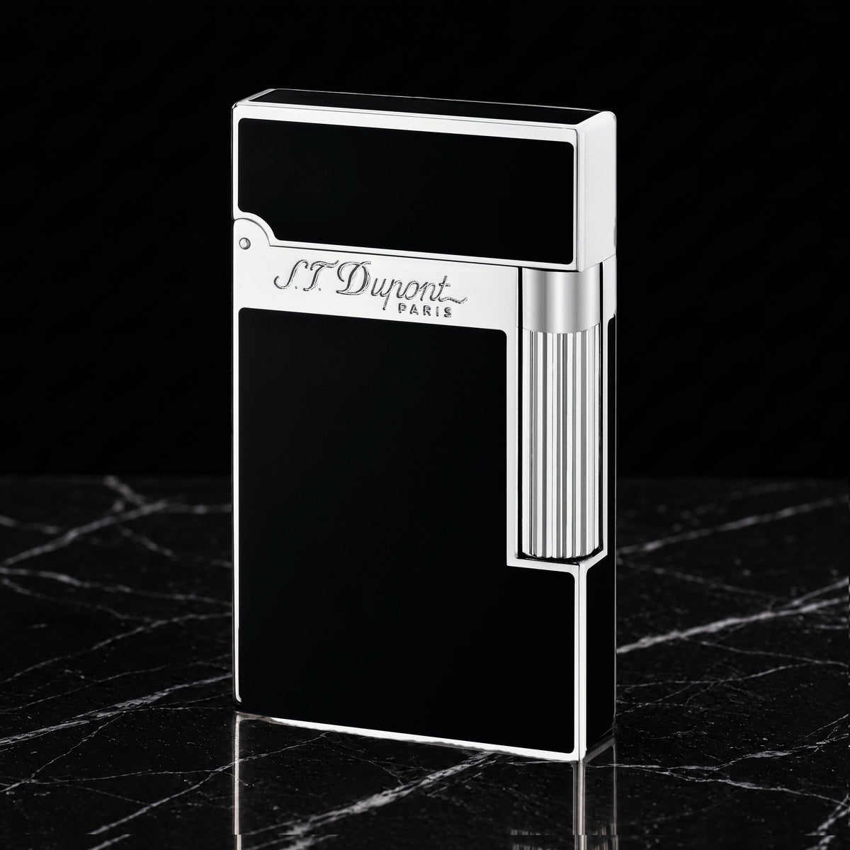 S.T. Dupont Ligne 2 lighter in black lacquer with palladium trim, front view, cap closed