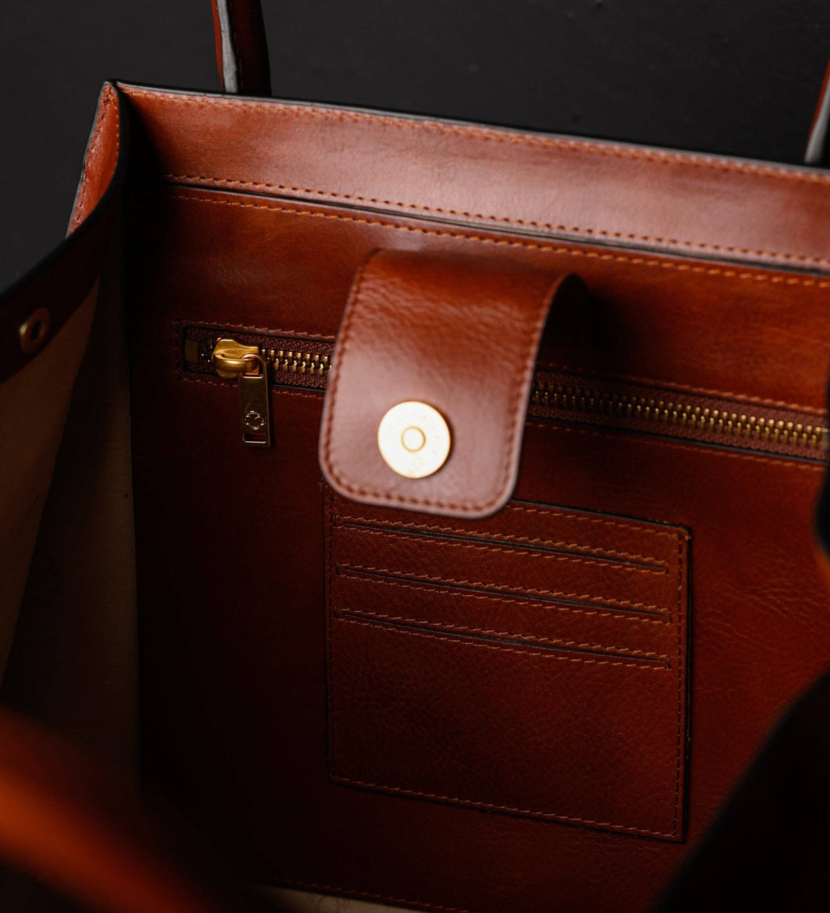 The Woman in White cognac brown leather tote in Italian Vachetta (Time Resistance) — view 12