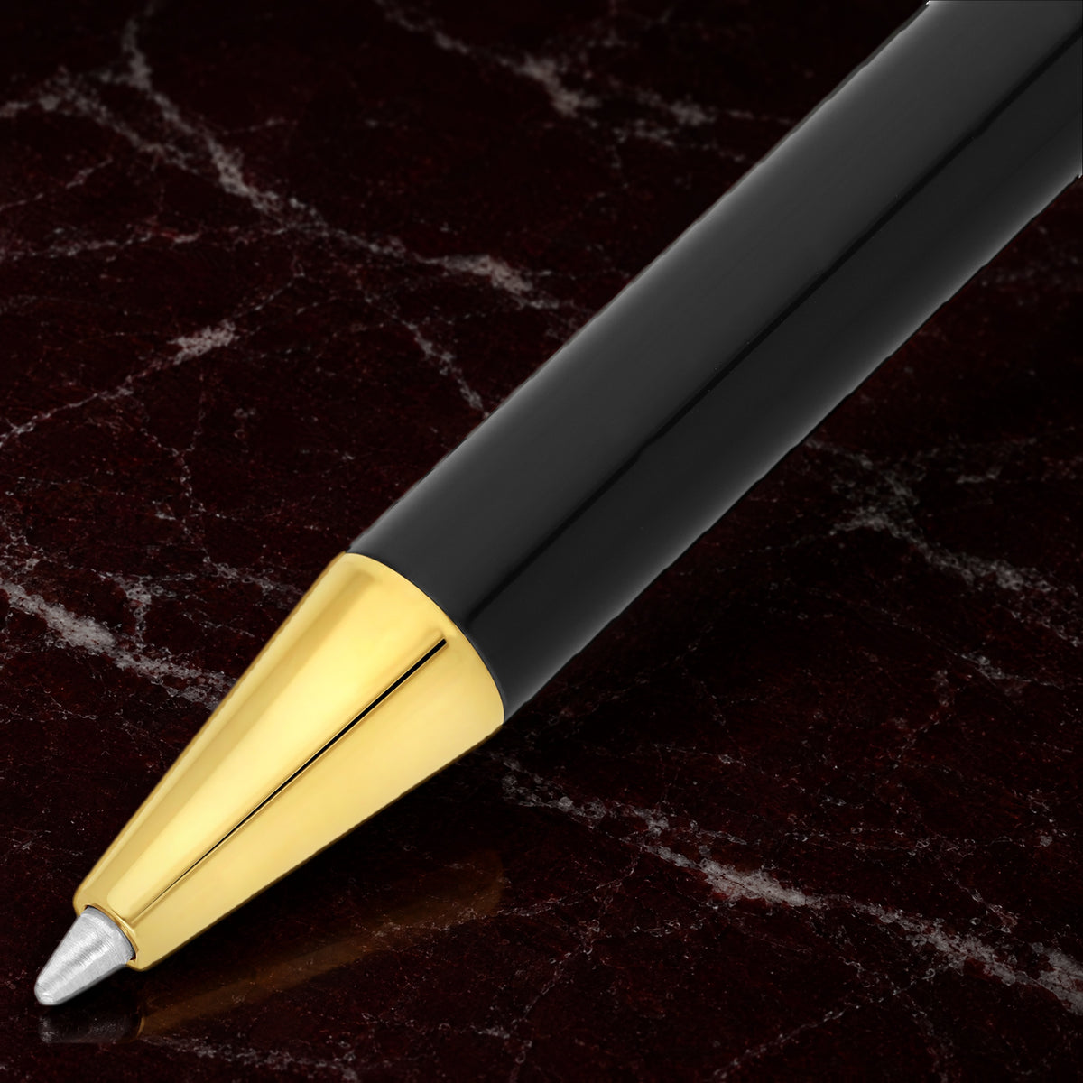 Close-up of the S.T. Dupont Classique ballpoint tip and gold-finished nose