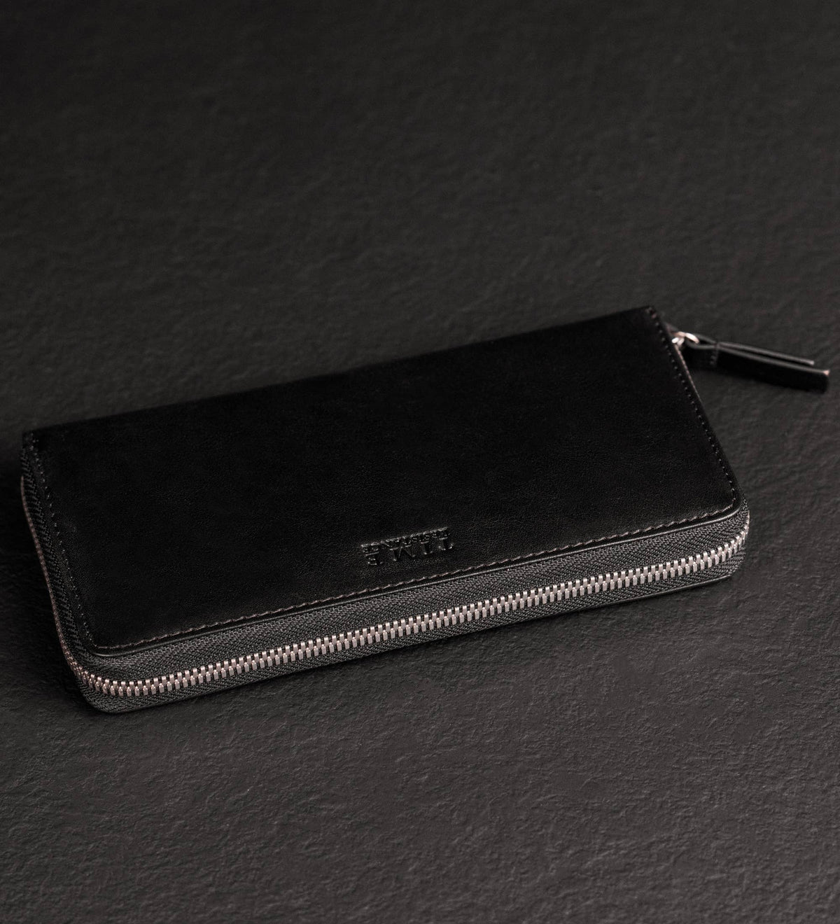 Excellent Women black leather continental zip-around wallet in Italian Vachetta (Time Resistance) — view 4
