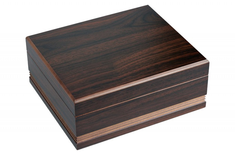 The Duke Humidor, 25 to 50 cigar capacity