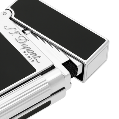 Close-up of the S.T. Dupont Ligne 2 hinge and fluted palladium roller with the cap open