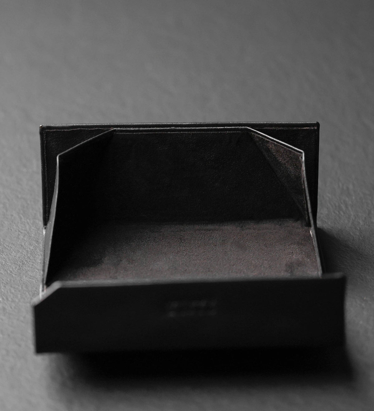 The Riddle of the Sands black leather glasses case in Italian Vachetta (Time Resistance) — view 6