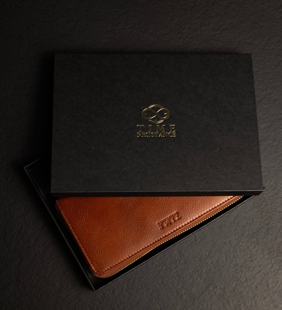 Excellent Women cognac brown leather continental zip-around wallet in Italian Vachetta (Time Resistance) — view 7