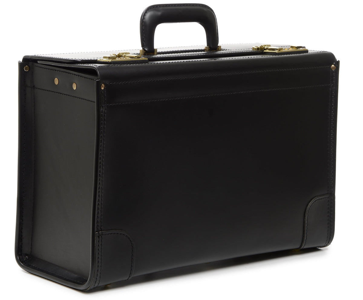 Workhorse Catalog Case, 20 inch, black top-grain leather — angle view