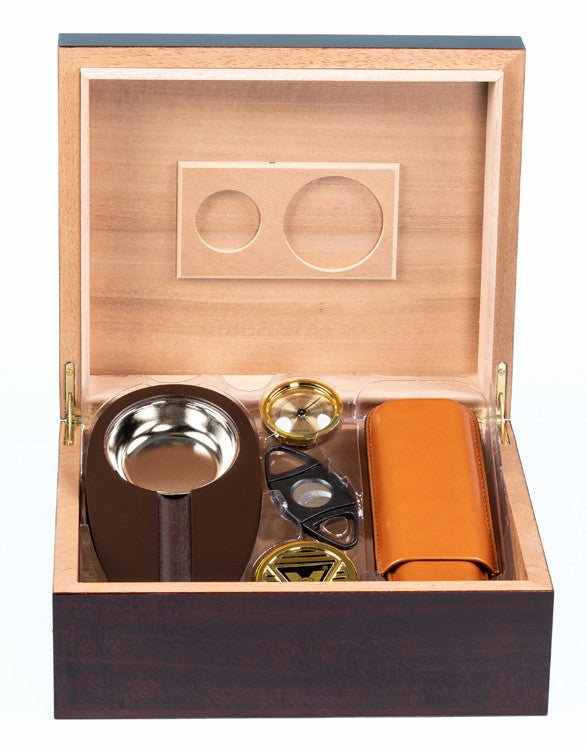 Diplomat humidor open, cedar interior with the tan leather cigar case and ashtray inside
